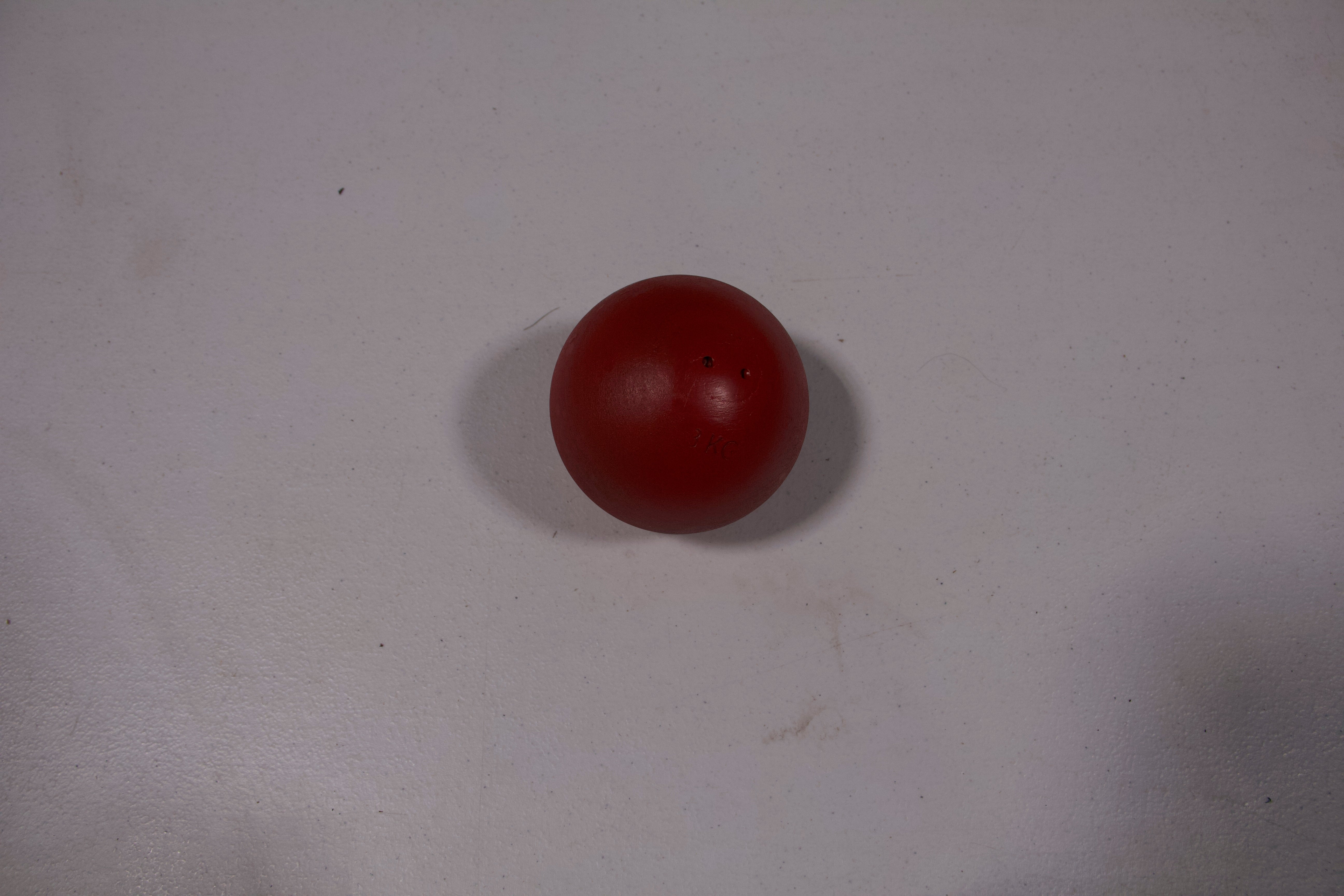 4Throws Shot Put 3kg 94mm Diameter - Open Box/NEW