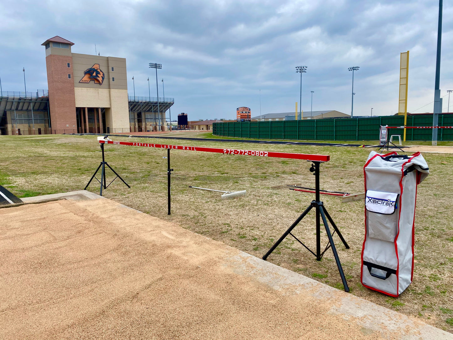 XacTrak Portable Laser Rail Measuring System