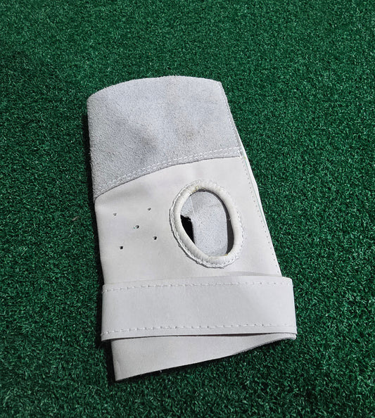 FiberSport Throwing Gloves - Medium - Right Hand - USED Open Box/CLOSEOUT